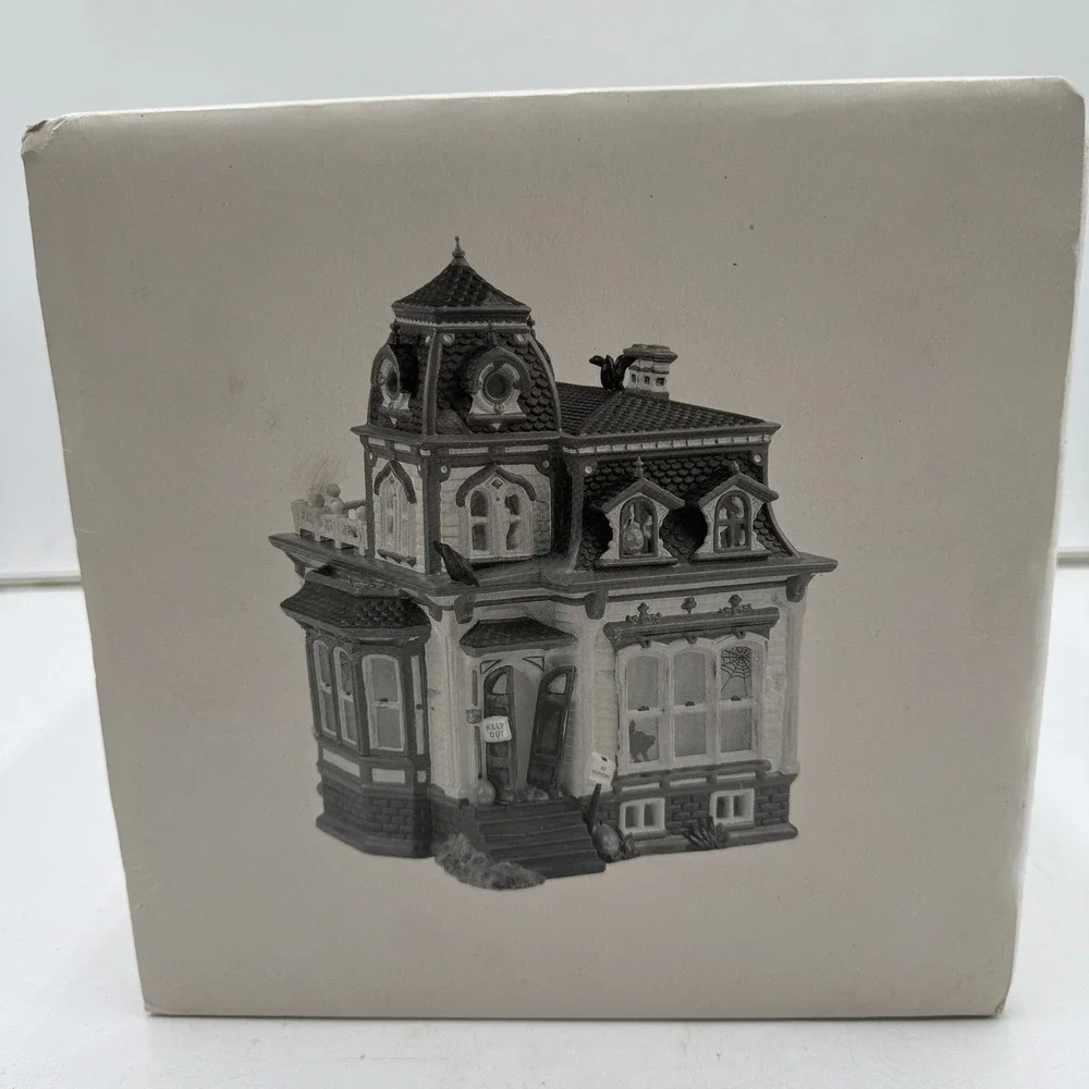 Dept 56 Haunted Mansion Snow Village 54935 With Box Tested Working